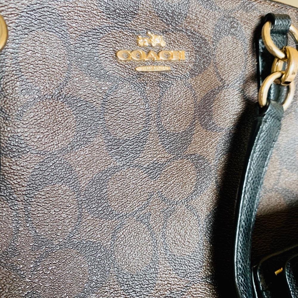 Coach Handbag & Matching Wallet - Picture 12 of 13
